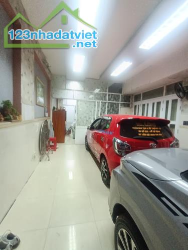 GIẢM TIẾP 200TR – GIÁ MỚI 8,3 TỶ – NHÀ GÓC 2 MẶT TIỀN - 1