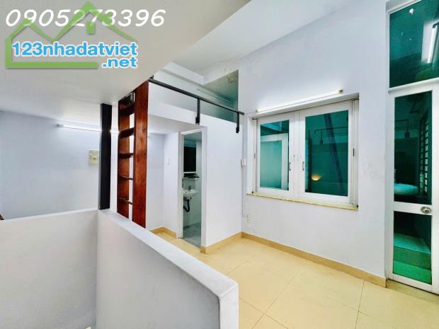 NƠ TRANG LONG - 21M - 4 TẦNG - 3PN - DÒNG TIỀN 10TR/ THÁNG - CHỈ 4.65 TỶ THƯƠNG LƯỢNG - 1