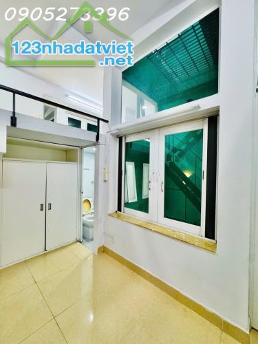 NƠ TRANG LONG - 21M - 4 TẦNG - 3PN - DÒNG TIỀN 10TR/ THÁNG - CHỈ 4.65 TỶ THƯƠNG LƯỢNG - 3