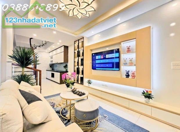 CHO THUÊ NHÀ RIÊNG MỚI 5 TẦNG – GIÁP NHỊ, HOÀNG MAI