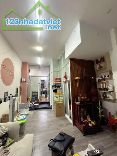 Chủ nhà kẹt quá bán gấp nhà bờ bao tân thắng, ngay chợ Sơn Kỳ KD đỉnh 64m² chỉ 7.X tỷ.HIẾM - 3