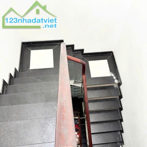 Gần Emart 2 - Phan Huy Ích – Xe Hơi Tận Cửa– 63M² – 4 Tầng – 4PN – 6.xxTỶ - 3