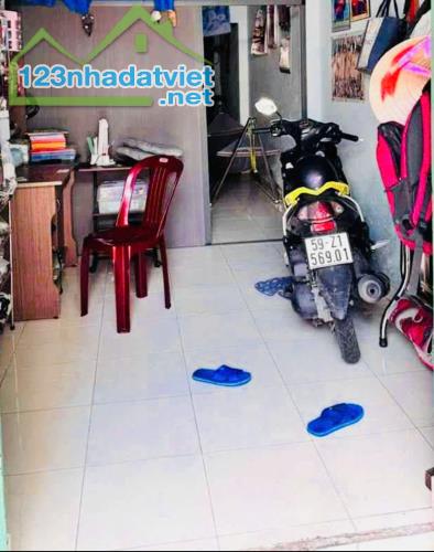 NHÀ HẺM XE HƠI - ĐƯỜNG NGUYỄN HỮU TIẾN– TÂN PHÚ- DT 35m2- GIÁ 3,15TỶ - 1