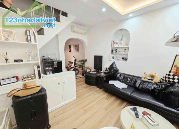 Bán Nhà Phố Phạm Đình Hổ, Hòa Mã - 24m2 x 4 Tầng - Sát Phố - Sổ riêng - Giá 5,8 Tỷ - 3