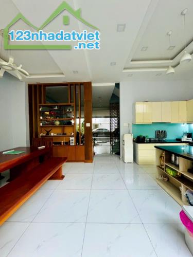 QUẬN 5: BÁN BIỆT THỰ 4 TẦNG TRẦN HƯNG ĐẠO, P.AN ĐÔNG- NGANG LỚN 9,1M*20.85M- VỊ TRÍ VIP - 3